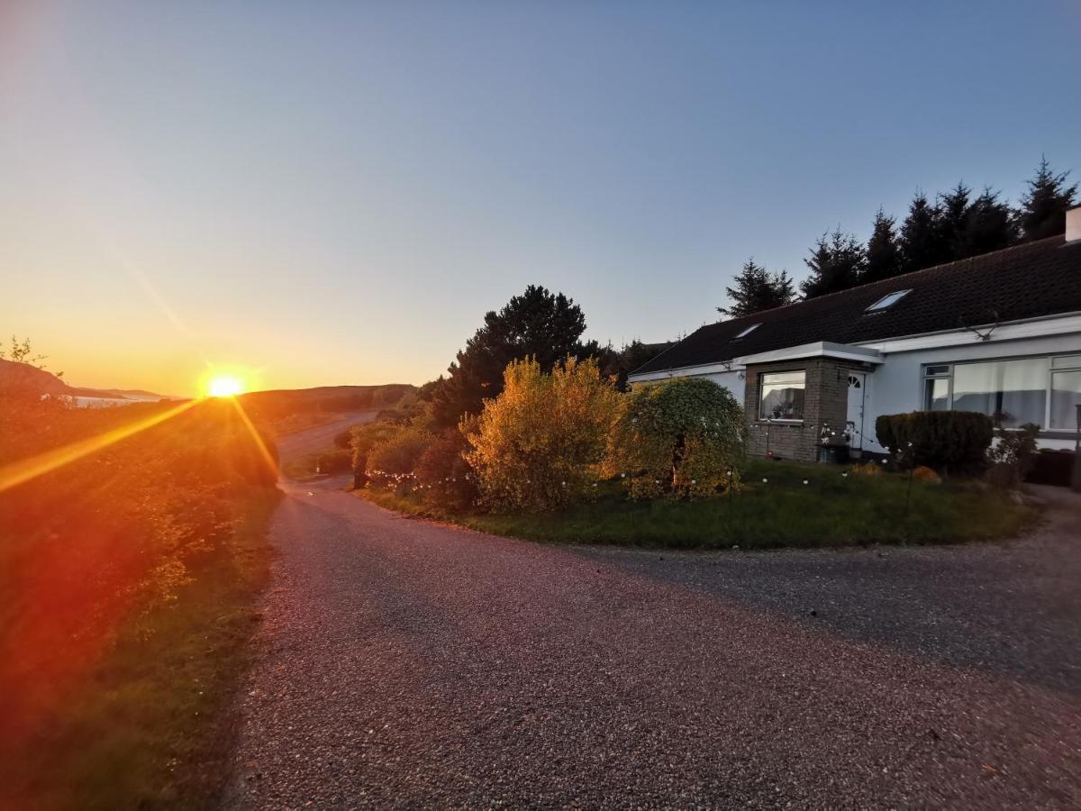 Lochbroom Lodge Ullapool Exterior photo